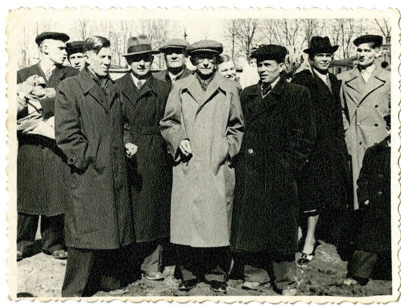 Kreenholmi manufaktuuri taastajaid, grupifoto