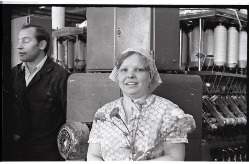 Anna Maksimova, Vana ketrusvabriku ketraja