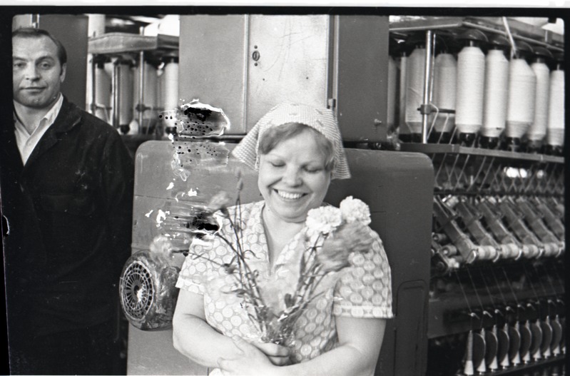 Anna Maksimova, Vana ketrusvabriku ketraja