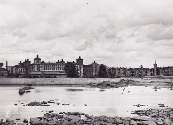 Vaade Kreenholmi manufaktuurile lõunast