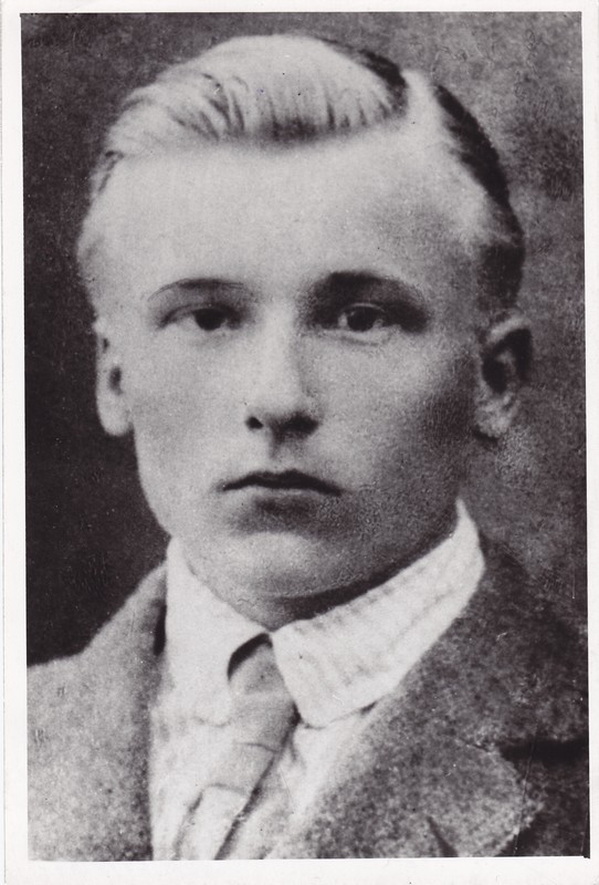 Voldemar Telling