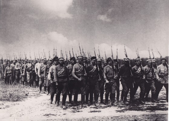 Punaarmeelased 1918.a. Narva all