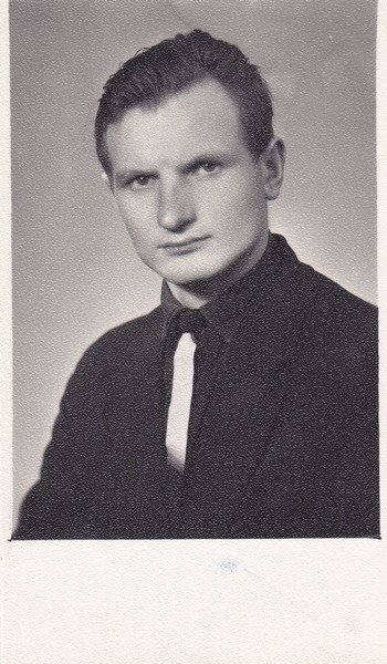 N. Alihorer, Narva parim rahvamalevlane