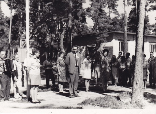 Narva komsomoliveteranide III kokkutulek Narva-Jõesuus, august 1970