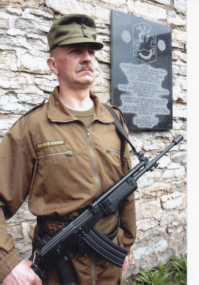 Mälestustahvli avamine soomlastele. 2003