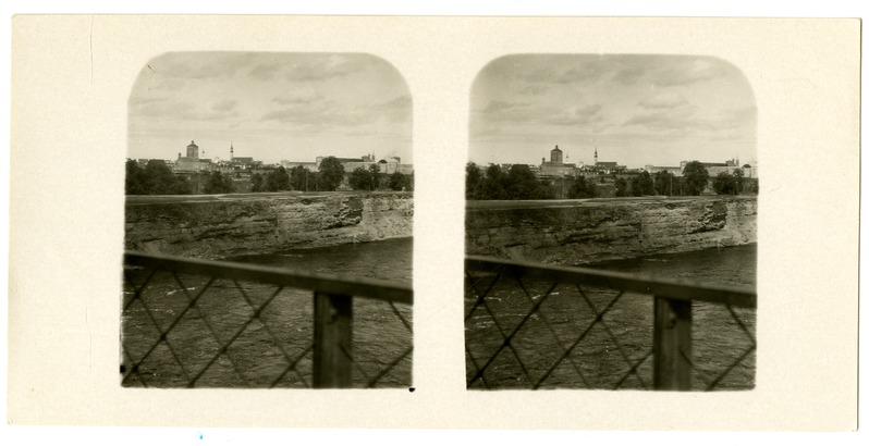 Vaade Narva linnusele ja Ivangorodi kindlusele. Stereofoto. 1931.a.