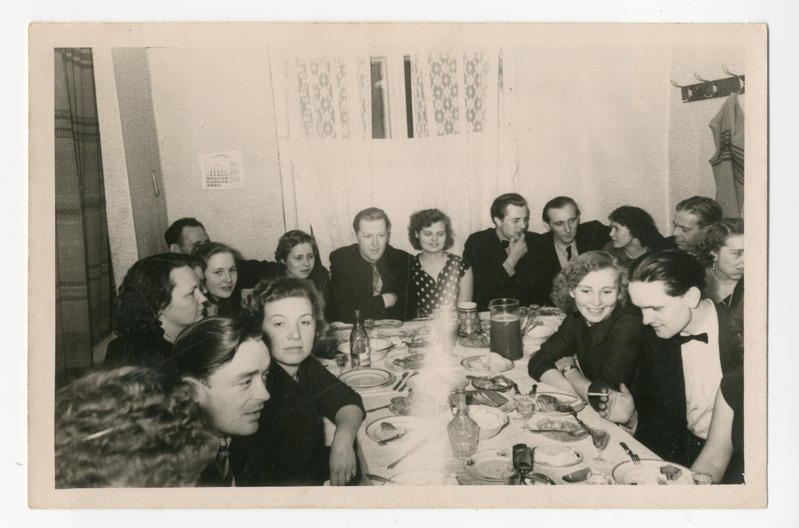 Foto. Naistepäev 1960. aastal