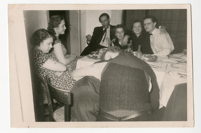 Foto. Naistepäev 1960. aastal
