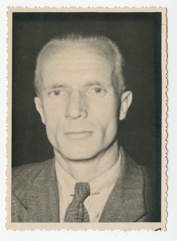 Foto, must-valge. Helmut Ots