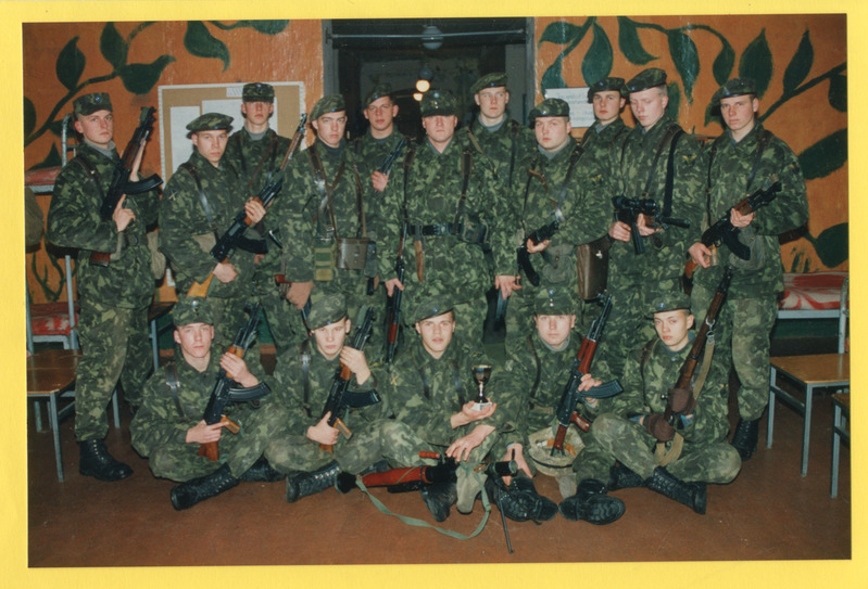 Foto. Jalaväerühm 1994