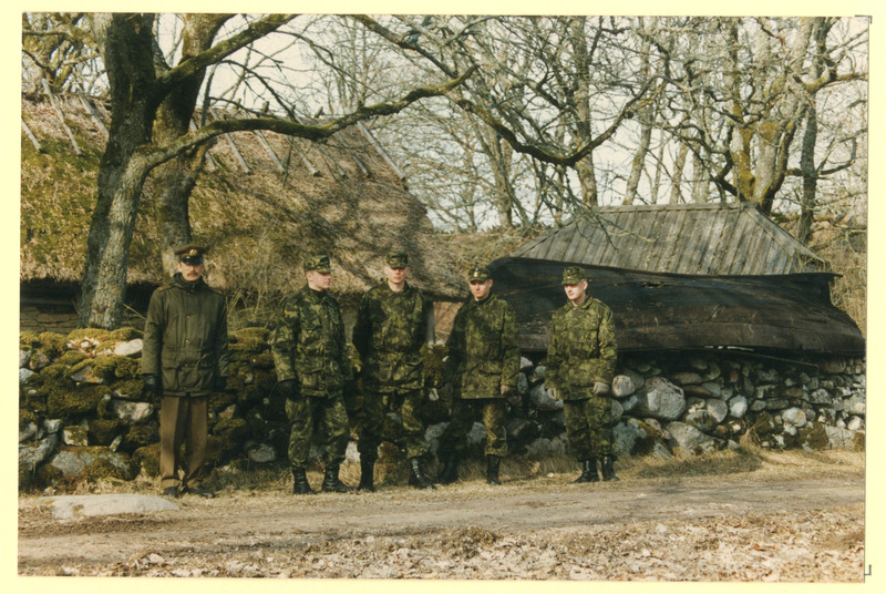 Foto. Ajateenijad Saaremaal