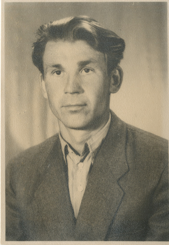 Foto. Helmut Nõmmik, Pärnu Masinaehituse tehase lukksepp.