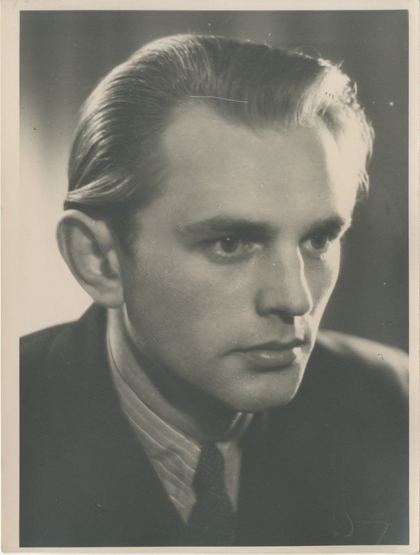 Foto. Pärnu teatri näitleja L.Kees.