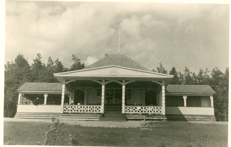 Foto. Niidukohvik-Rannakohvik. Pärnu, Niidupark. 1940.