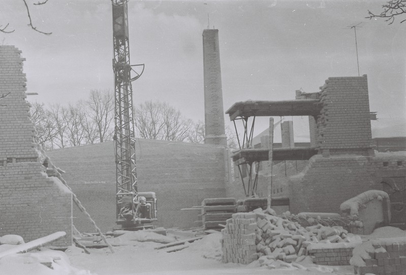 Fotonegatiiv. Kutsekooli võimla ehitamine