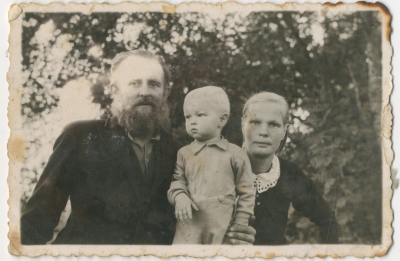 Foto. Jaan Niibo perekond