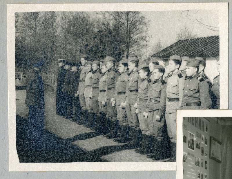 Foto albumis. Hommikune rivistus
