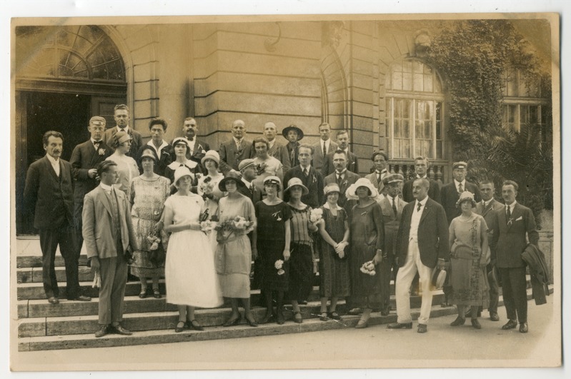 Foto albumis. Ekskursioonil Ungaris