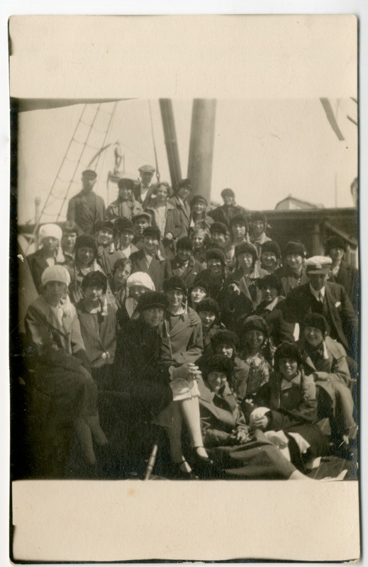 Foto. Kooliekskursioon Saaremaale 1926. aastal