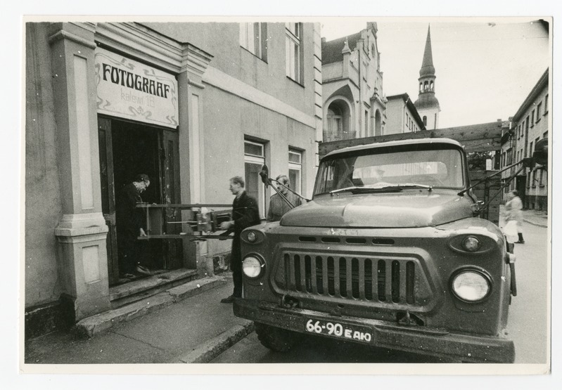 Foto. Fotoateljee kolimine