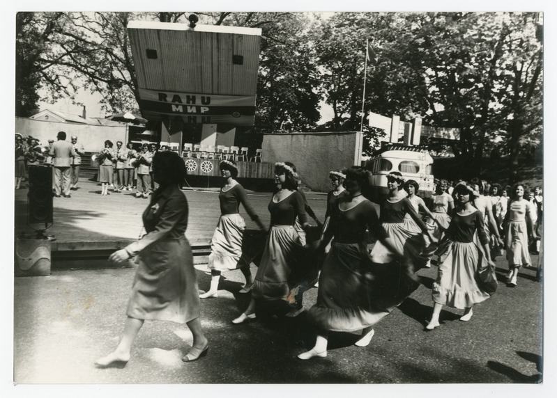 Foto. Vallikääru estraad