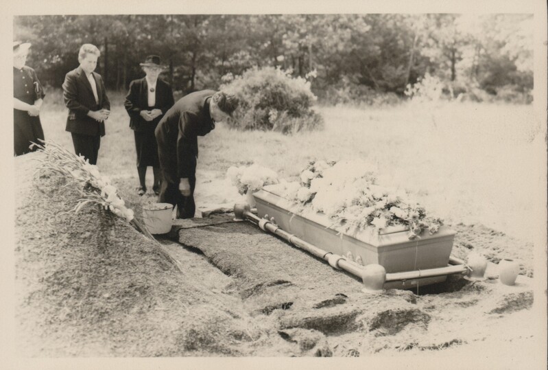 Foto. Jaan Eschtamm. Matused. 1949.a.