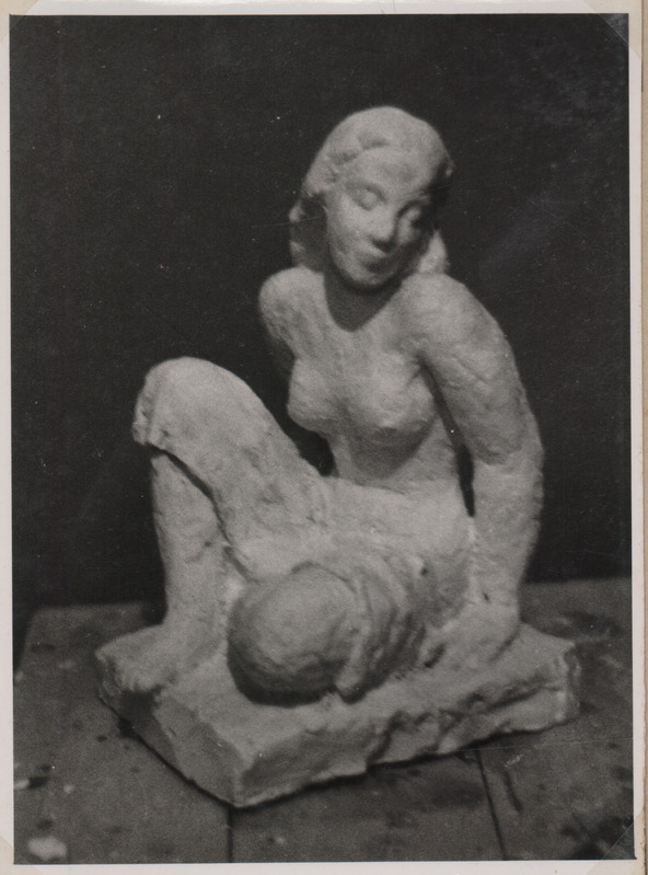 Foto albumist. SAlme Riig. "Leda" 1945