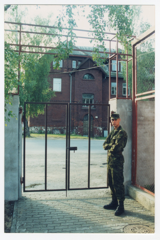 Foto albumis. Värava ehitamine