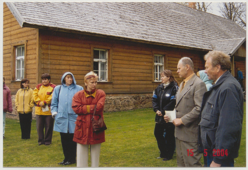 Foto "2004.a. suvehooaja avamine" II, 15.05.2004