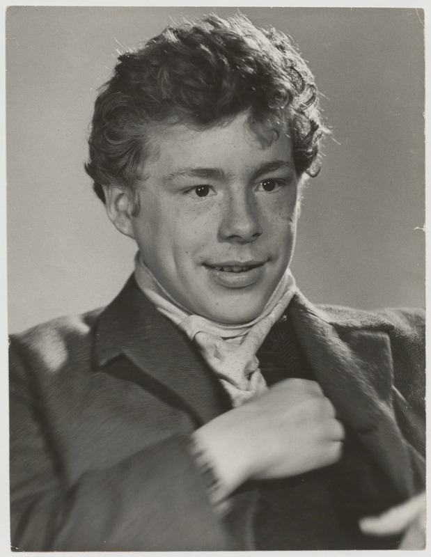 Stseen filmist "Kevade", Toots