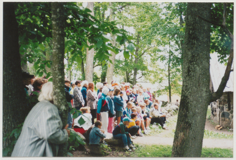 Palamusel toimuvad näitemängupäevad. Etendus muuseumi sauna juures