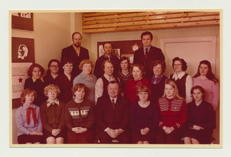 O. Lutsu nim Palamuse Keskkooli õpetajad 1976/1977. õa