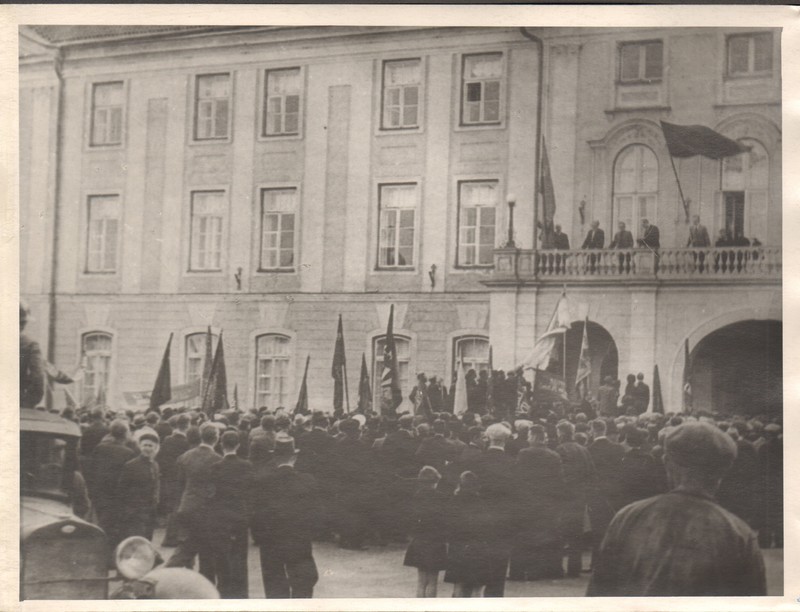 foto, Toompea lossi ees 1940