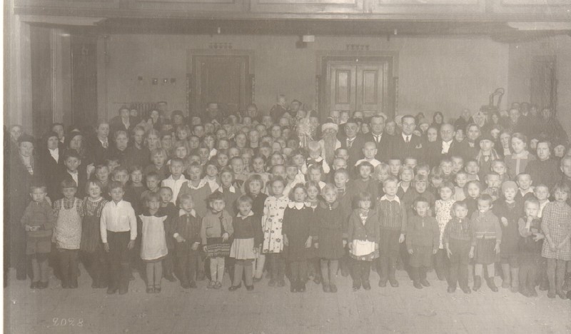 klaasnegatiiv, Punase Risti jõulupuu Paides 1937.a.