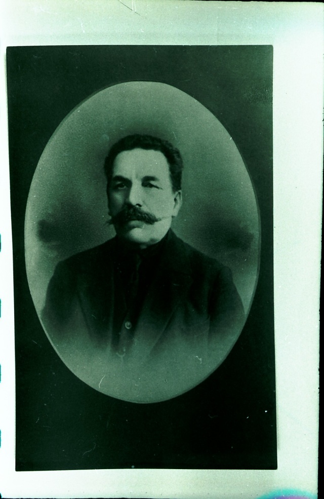 negatiiv, Peet Vendelin Paide tikuvabrikust