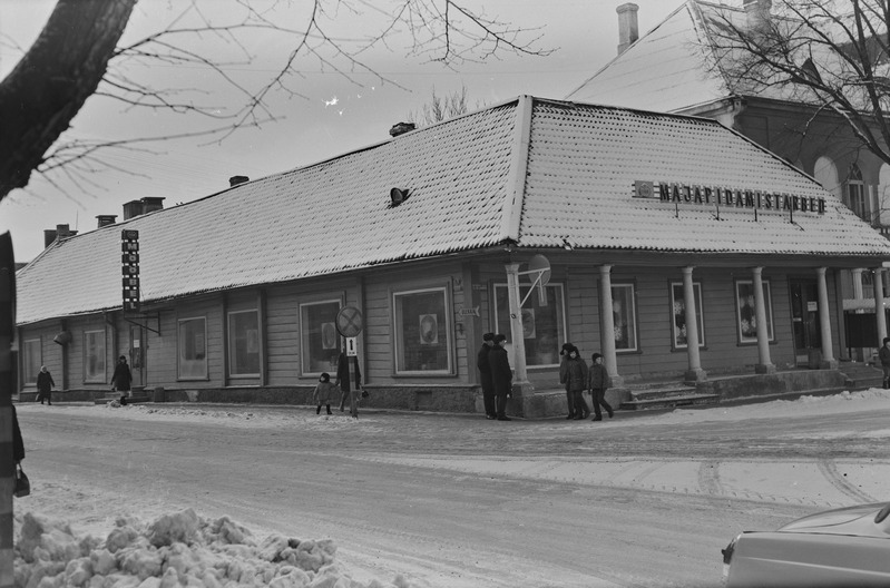 negatiiv, Paide 18.saj. kaubahoov 1970-ndatel a.