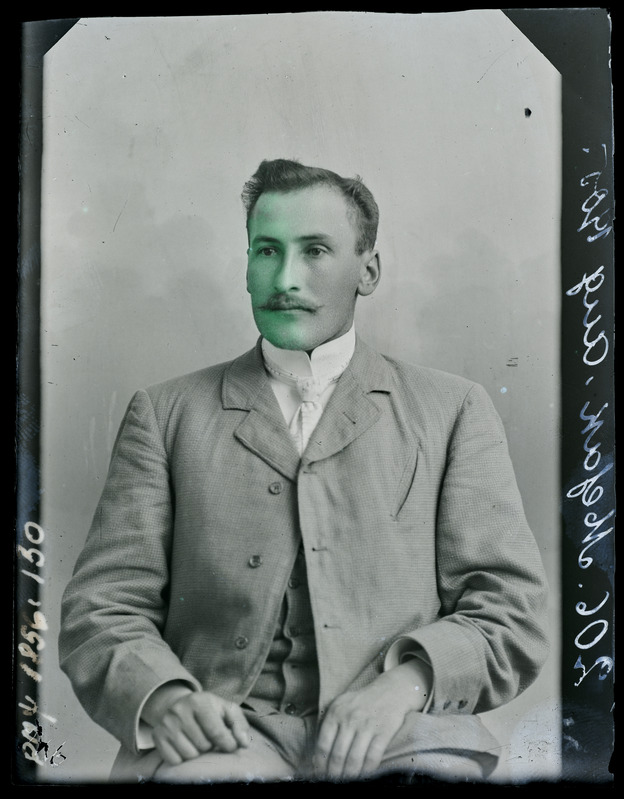 klaasnegatiiv ja foto, Mesak, mehe portreefoto 1905.a.