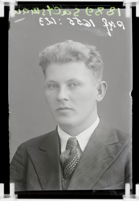 klaasnegatiiv, Saltzmann, mehe rinnaportree, Paide 1930-ndad a.
