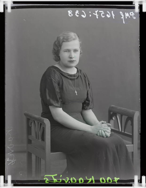 klaasnegatiiv, Koovits, naise portree, Paide 1930-ndad a.