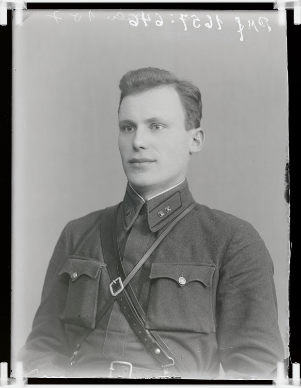 klaasnegatiiv, Pavlenok, mehe poolportree, Paide 1930-ndad a.