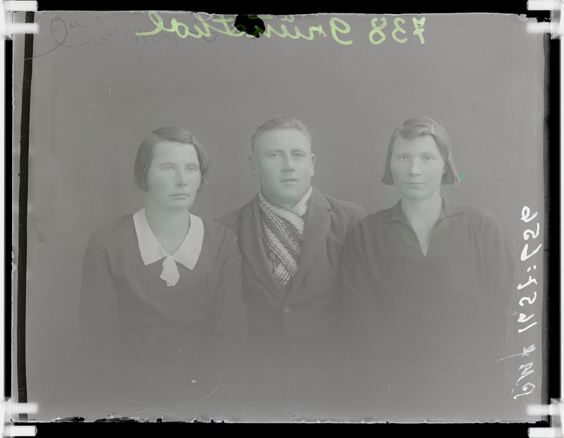 klaasnegatiiv, Grünthal, grupiportree, Paide 1930-ndad a.