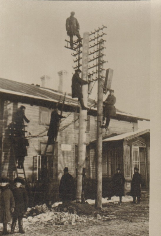 fotokoopia, Järvamaa telegraafi- ja telefonivõrgu tööd Amblas