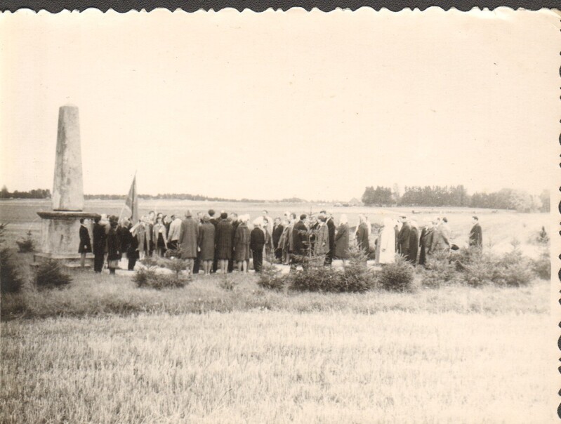 5 fotot Imavere kolhoosi rahvas tööl ja vabal ajal 1950-ndad