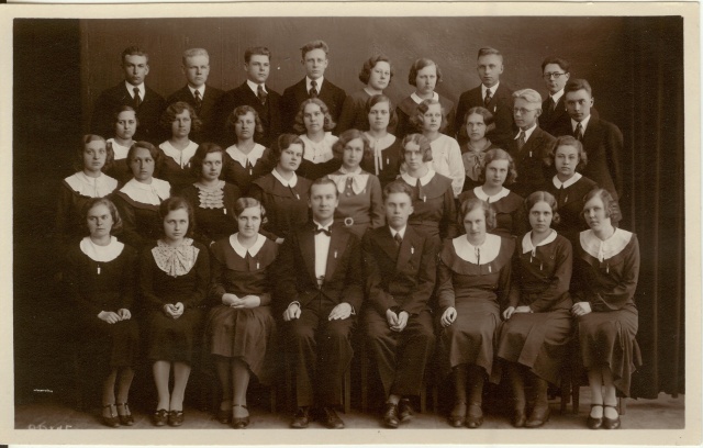 foto Paide Ühisgümnaasiumi  11.lend 1935