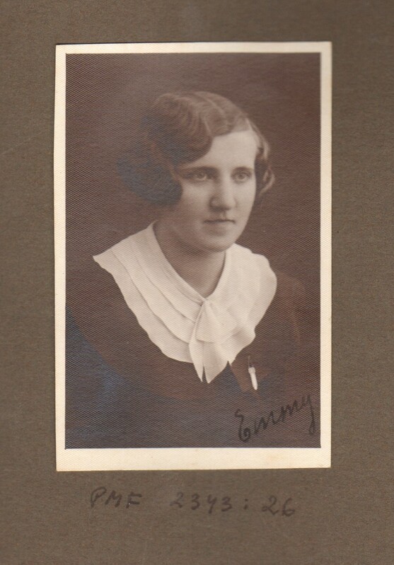 foto, Paide Järvamaa Ühisgümnaasiumi õpilane Emmi Kreek-Metssoo 1935