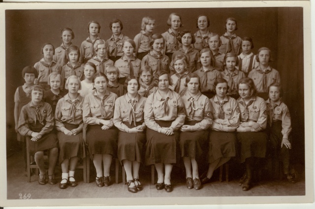 foto Paide kodutütred ja nende juhid 1937-38
