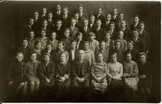 foto Järva Maakonna Paide Ühisgümnaasiumi 5.klassid 1928