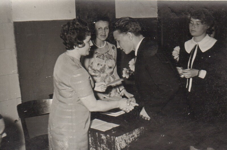 foto, Paide Keskkooli 39.lennu lõpuaktus ja pidu 1963