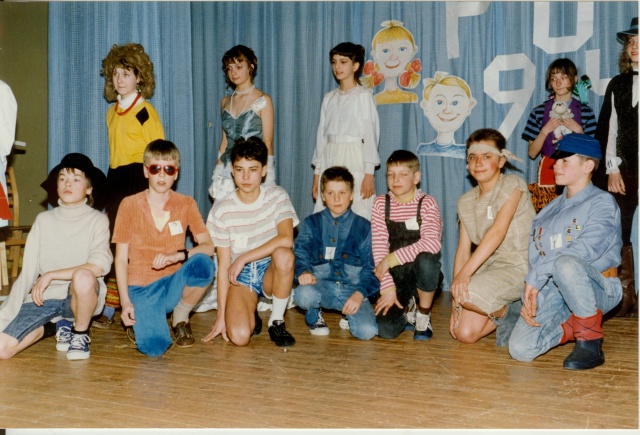 5 fotot, Türi 1. Keskkooli Pop 94 valimised 1994