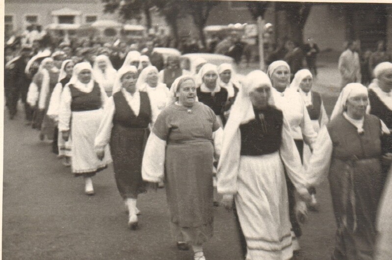 foto Silver Anniko vabaõhuetendus Ristirüütlid Paide 1969